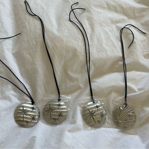4 David Yurman Ornaments